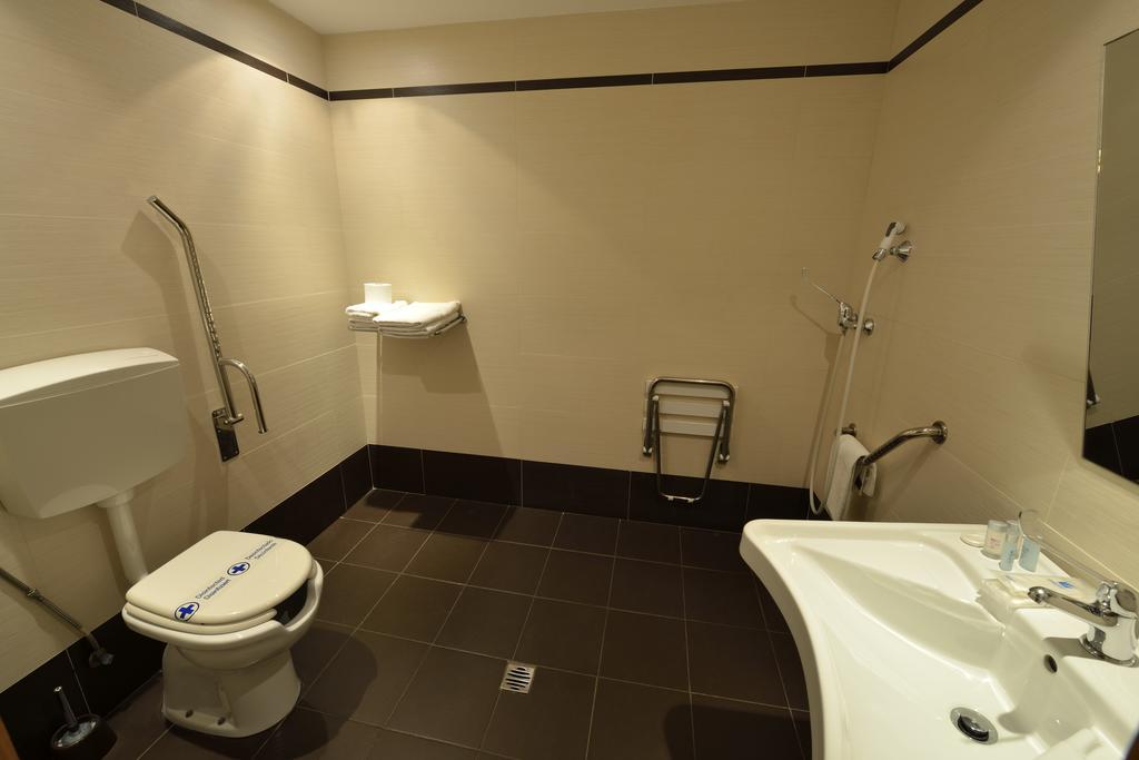 Hotel Ciutat D'Amposta Eksteriør bilde