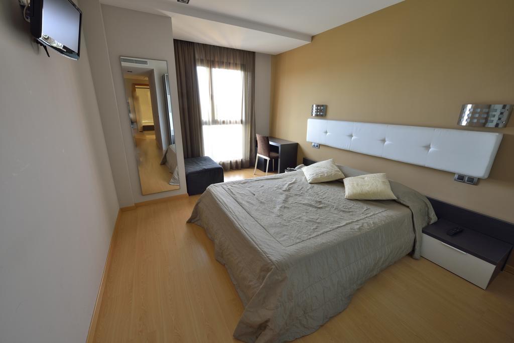 Hotel Ciutat D'Amposta Eksteriør bilde