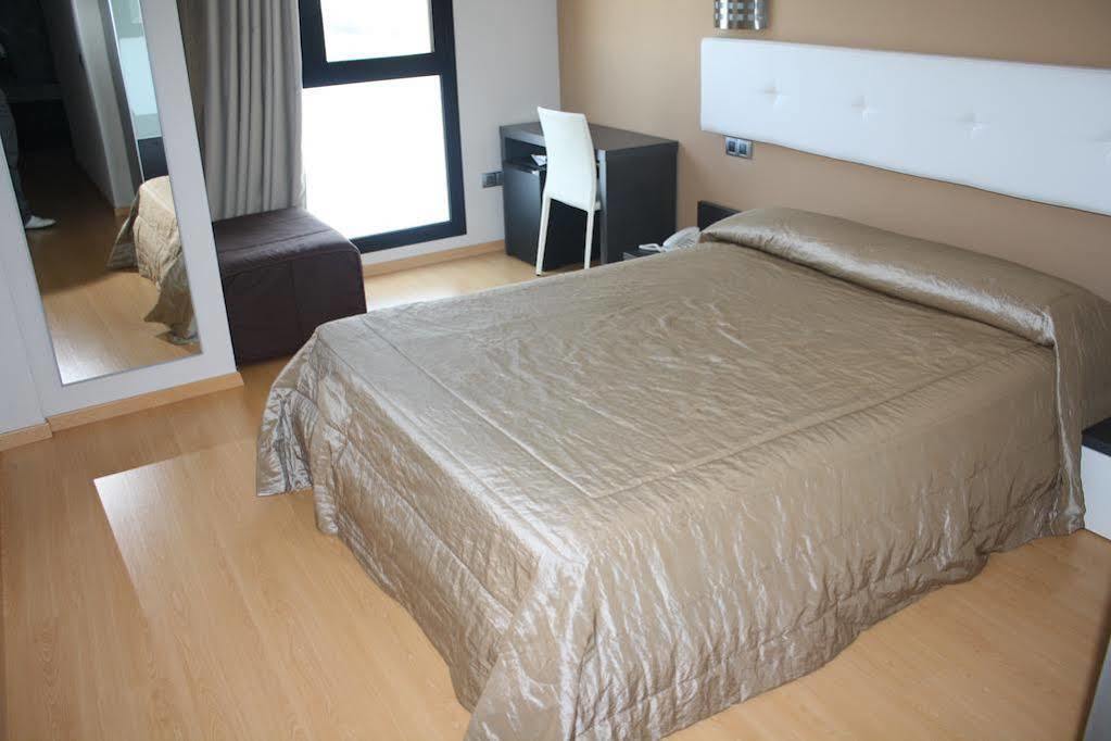Hotel Ciutat D'Amposta Eksteriør bilde